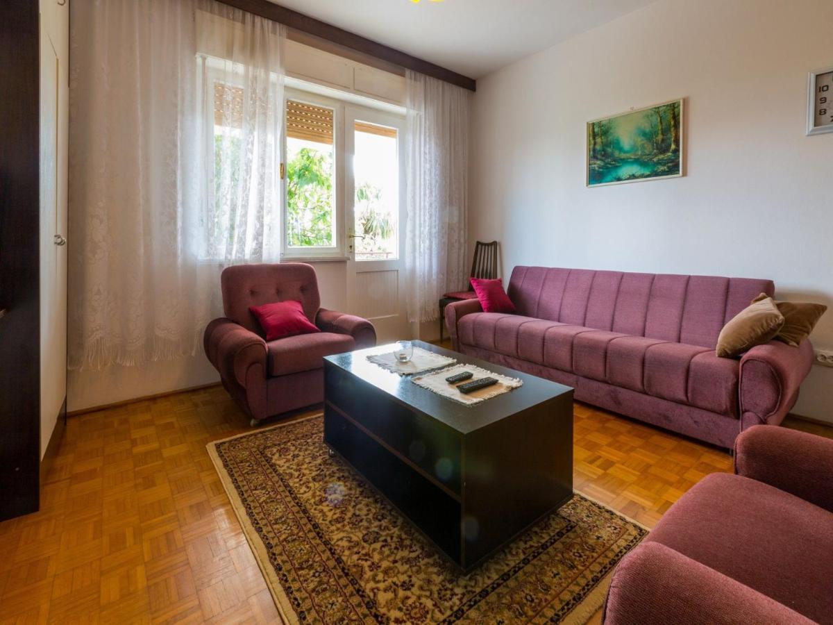 Apartment Mia Криквеница Екстериор снимка